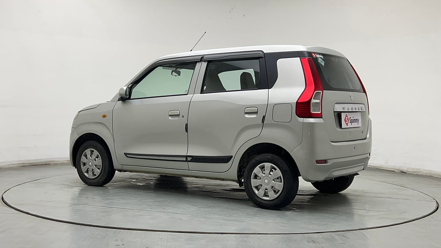Used 2022 Maruti Suzuki Wagon R LXI 1.0 CNG Cng Manual exterior LEFT REAR CORNER VIEW