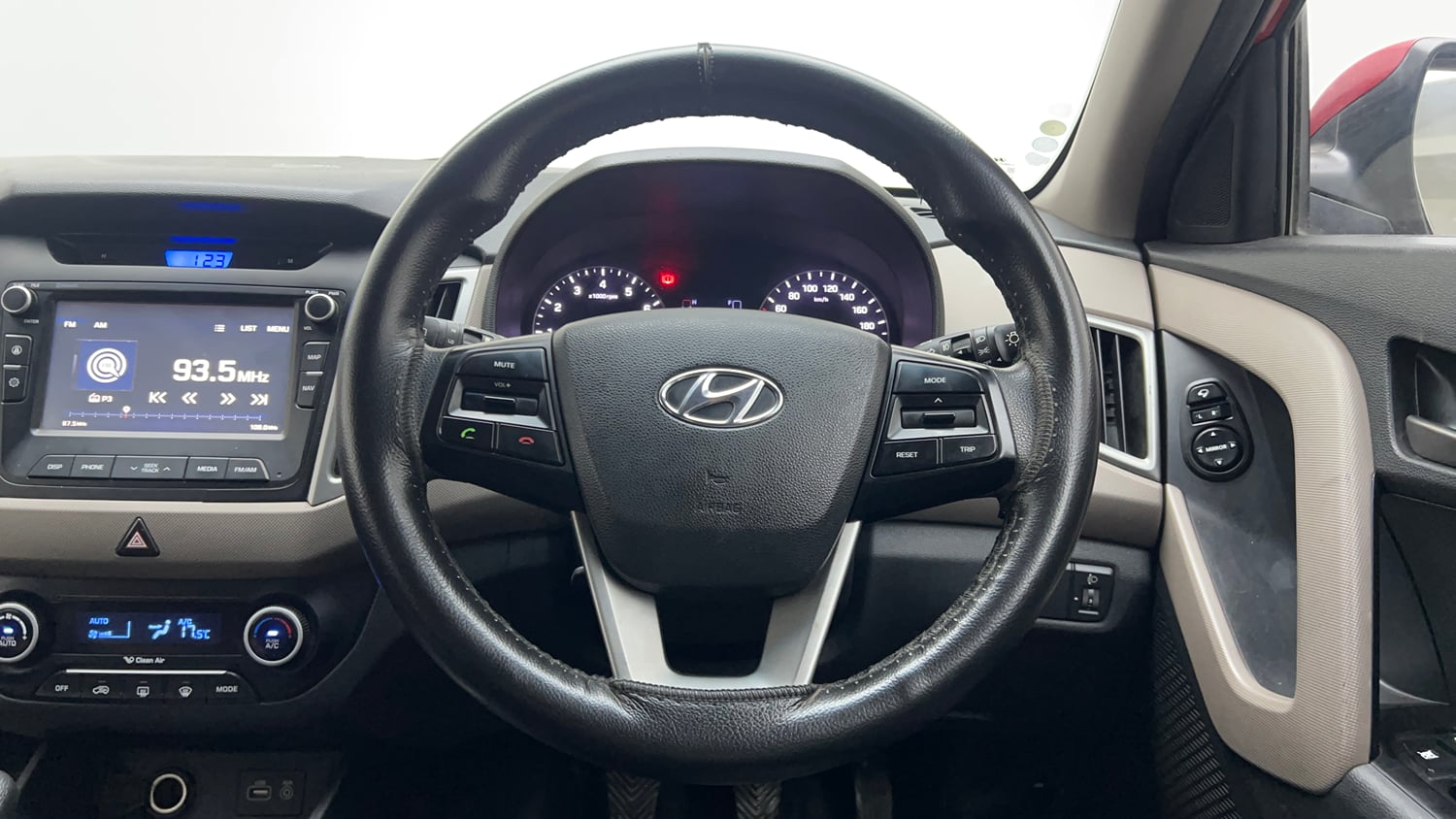 Used 2017 Hyundai Creta 1.6 SX Plus Petrol Petrol Manual interior STEERING VIEW
