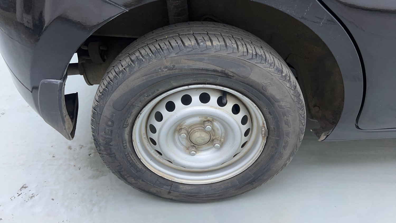 Used 2014 Nissan Micra Active XL Petrol Manual tyres RIGHT REAR TYRE RIM VIEW