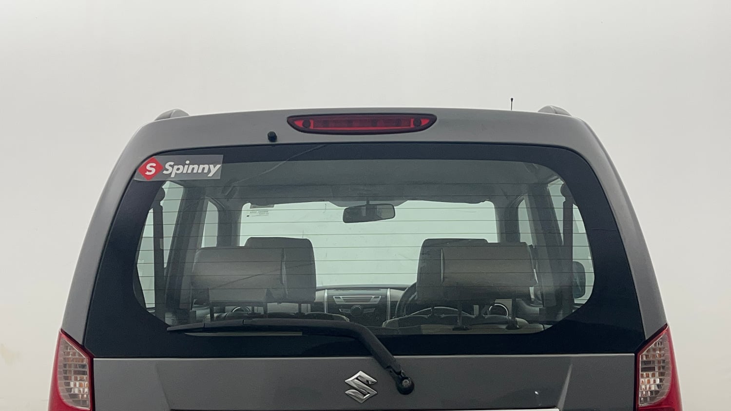 Used 2016 Maruti Suzuki Wagon R VXI Petrol Manual exterior BACK WINDSHIELD VIEW