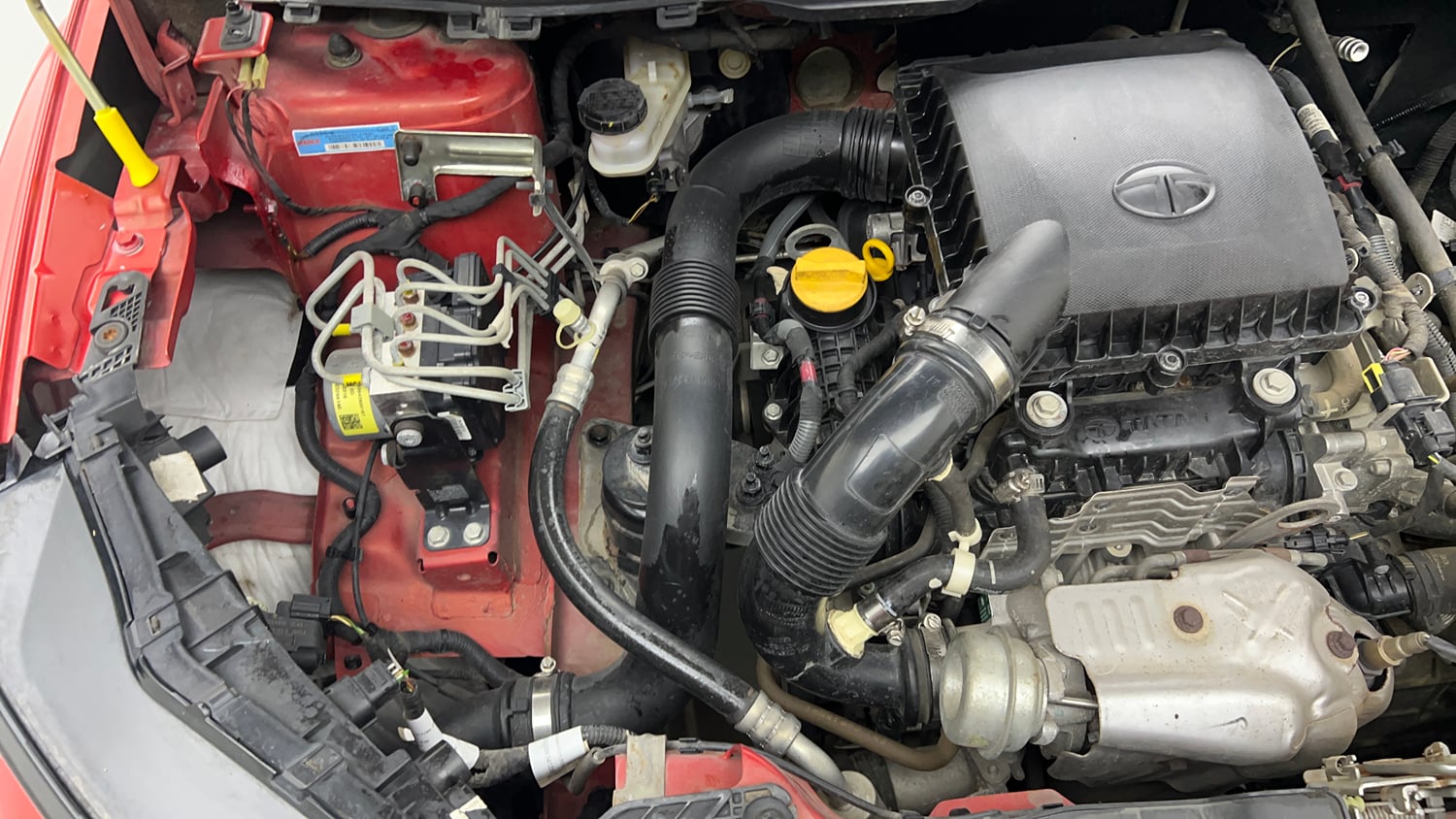 Used 2026 Tata Nexon Fearless Plus S 1.2 Revotron Petrol 7DCA DT Petrol Automatic engine ENGINE RIGHT SIDE VIEW