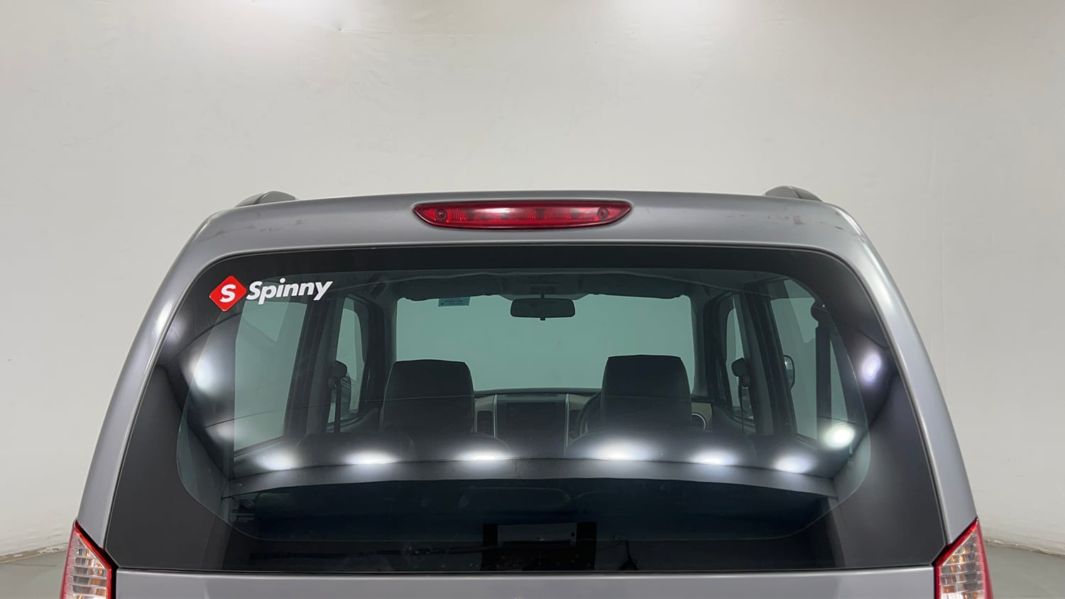 Used 2017 Maruti Suzuki Wagon R LXI CNG Cng Manual exterior BACK WINDSHIELD VIEW