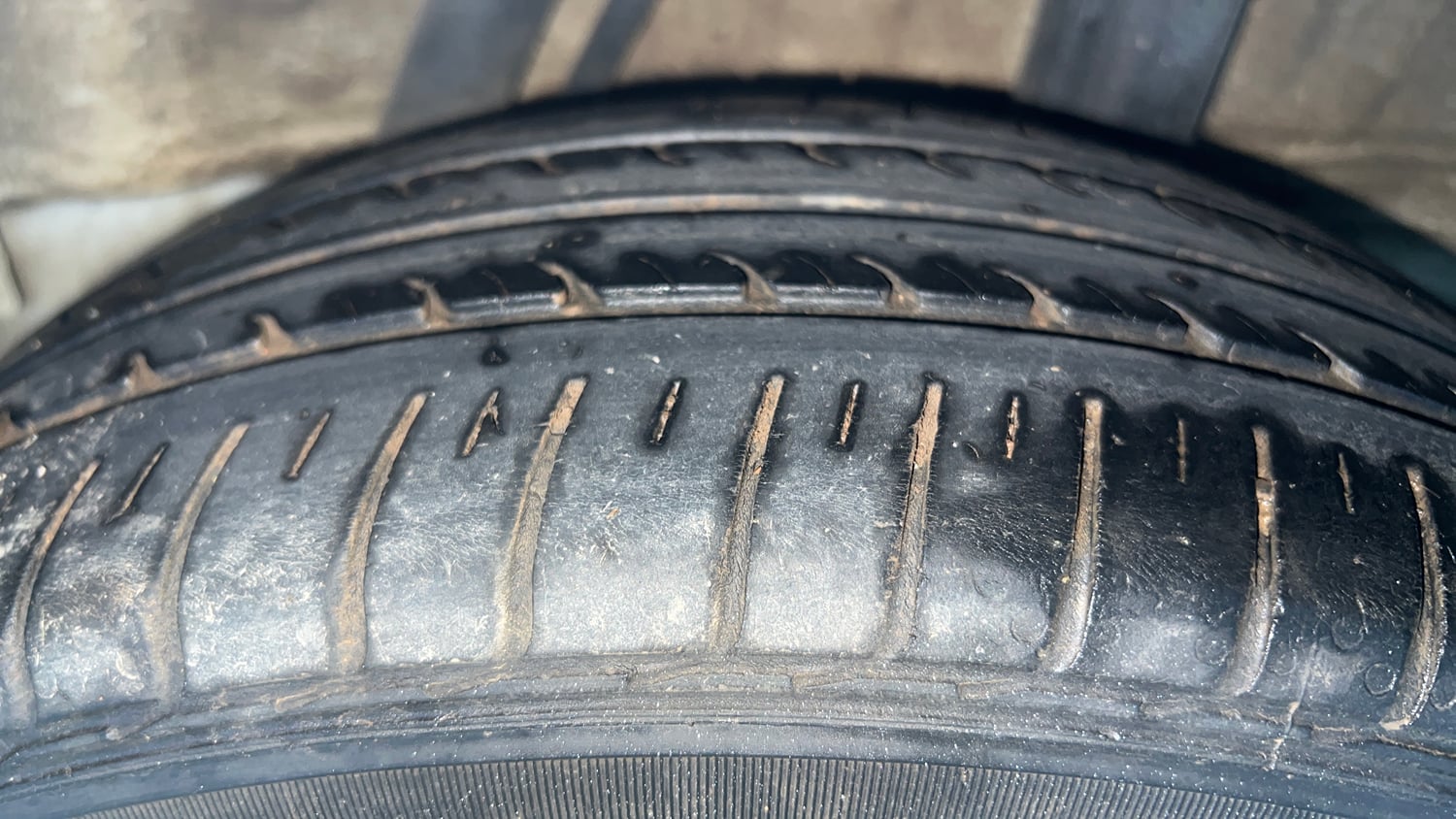 Used 2019 Honda City V CVT Petrol Petrol Automatic tyres LEFT REAR TYRE TREAD VIEW