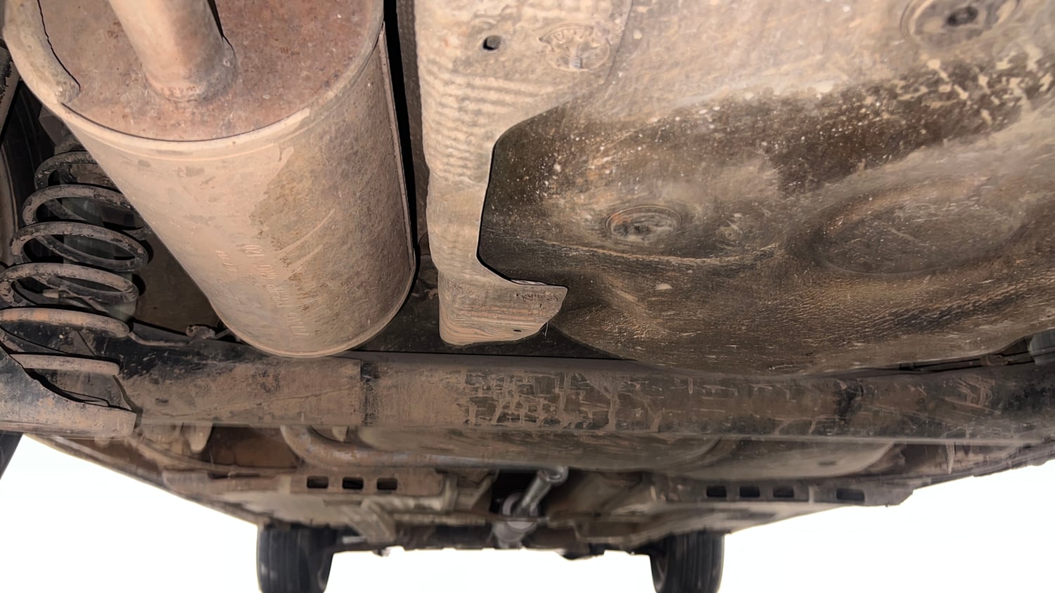 Used 2013 Volkswagen Polo Comfortline 1.2L (P) Petrol Manual extra REAR UNDERBODY VIEW (TAKEN FROM REAR)