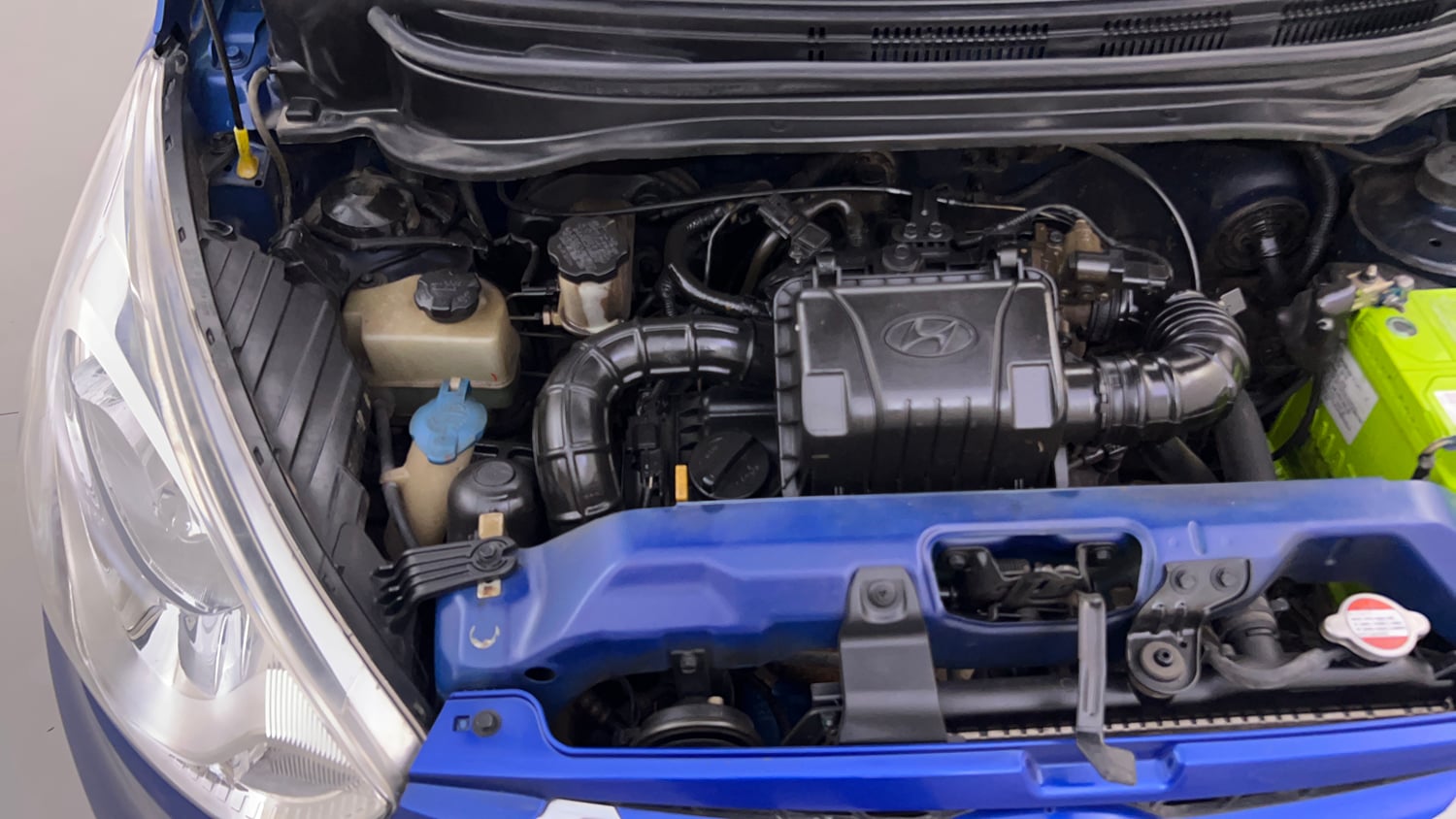 Used 2014 Hyundai Eon Magna + Petrol Manual engine ENGINE RIGHT SIDE VIEW