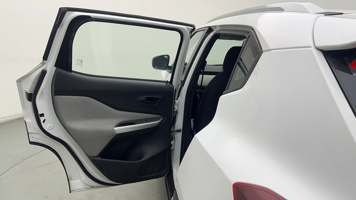 Used 2021 Nissan Magnite XE Petrol Manual interior LEFT REAR DOOR OPEN VIEW