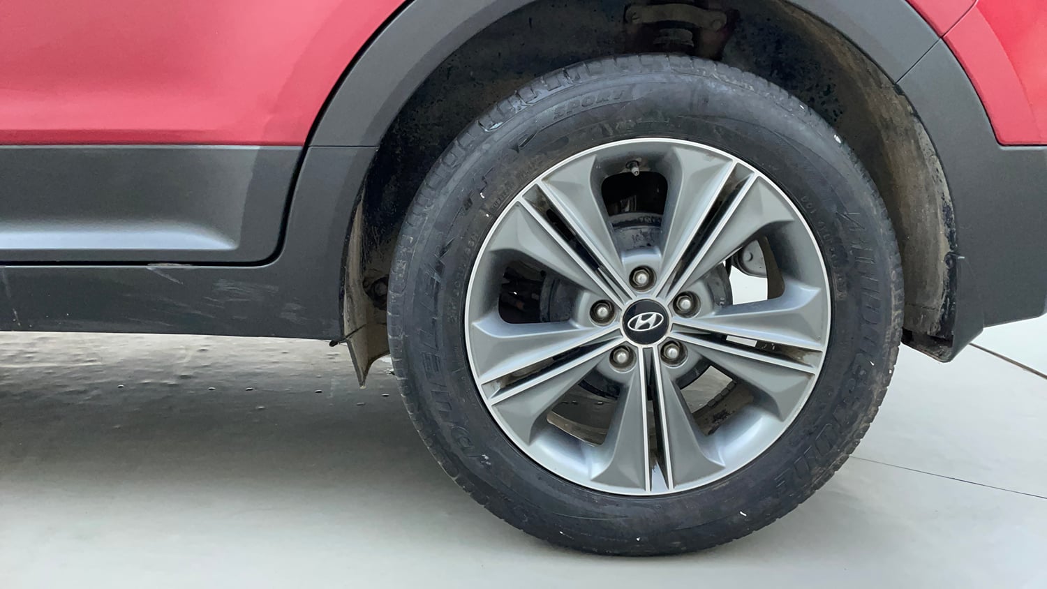 Used 2017 Hyundai Creta 1.6 SX Plus AT Petrol Petrol Automatic tyres LEFT REAR TYRE RIM VIEW