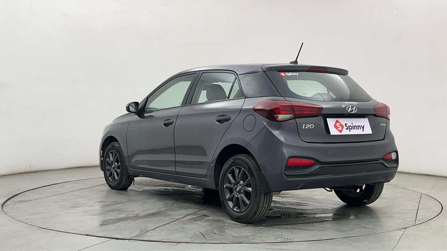 Used 2018 Hyundai Elite i20 Asta 1.2 Petrol Manual exterior LEFT REAR CORNER VIEW