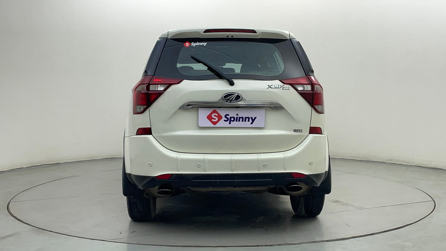 Used 2019 Mahindra XUV500 W11 Diesel Manual exterior BACK VIEW