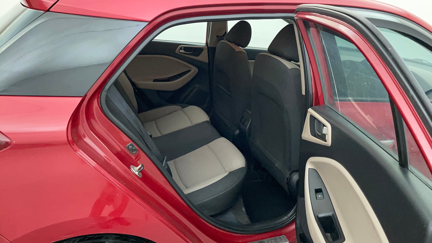 Used 2017 Hyundai Elite i20 Asta 1.2 (O) Petrol Manual interior RIGHT SIDE REAR DOOR CABIN VIEW