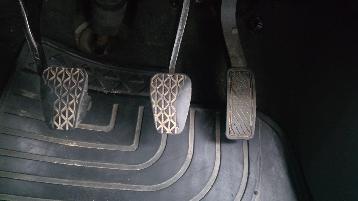 Used 2017 Ford EcoSport Titanium 1.5L TDCi Diesel Manual interior PEDALS VIEW