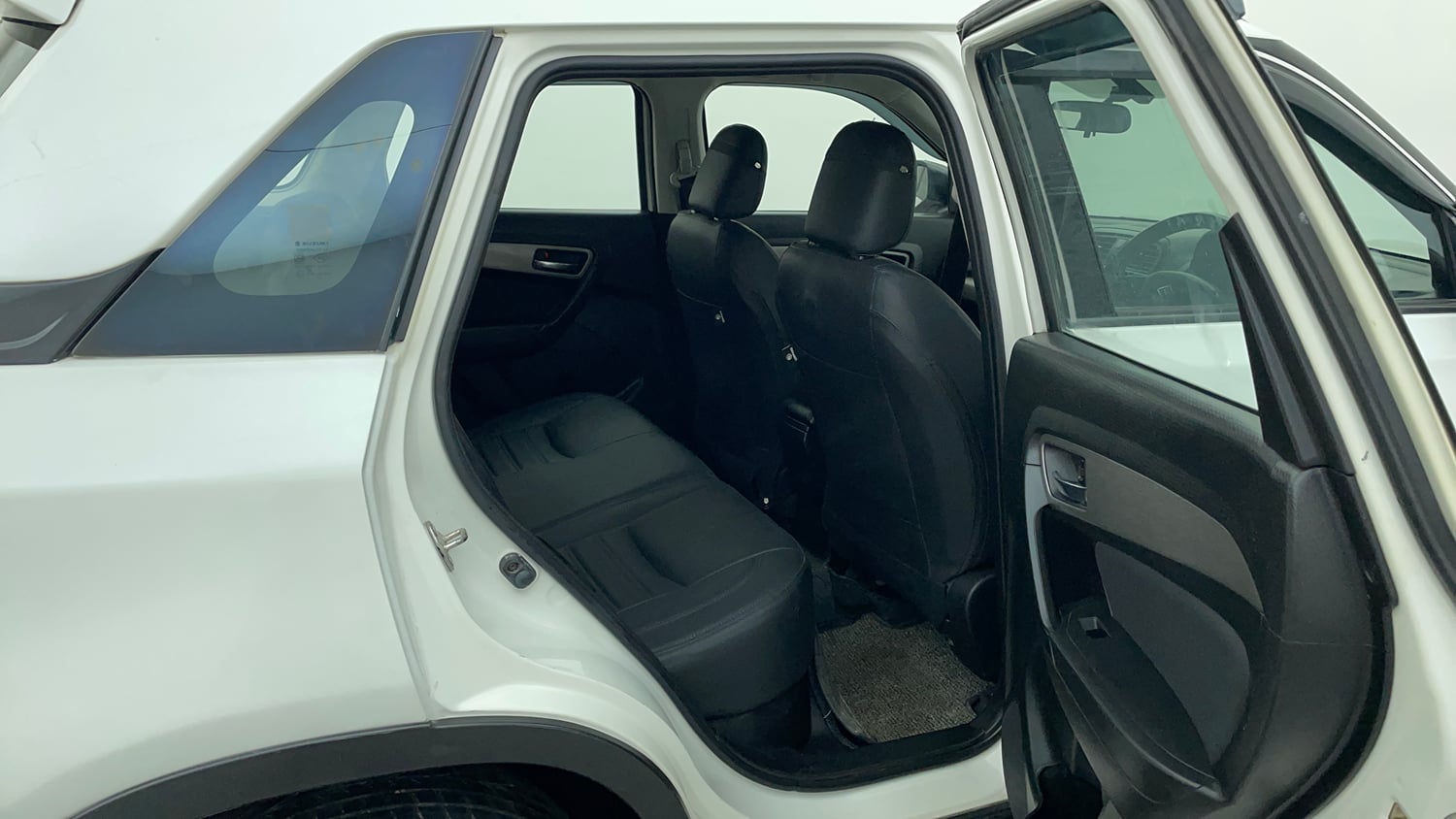Used 2019 maruti-suzuki Vitara Brezza ZDi Plus AGS Diesel Automatic interior RIGHT SIDE REAR DOOR CABIN VIEW