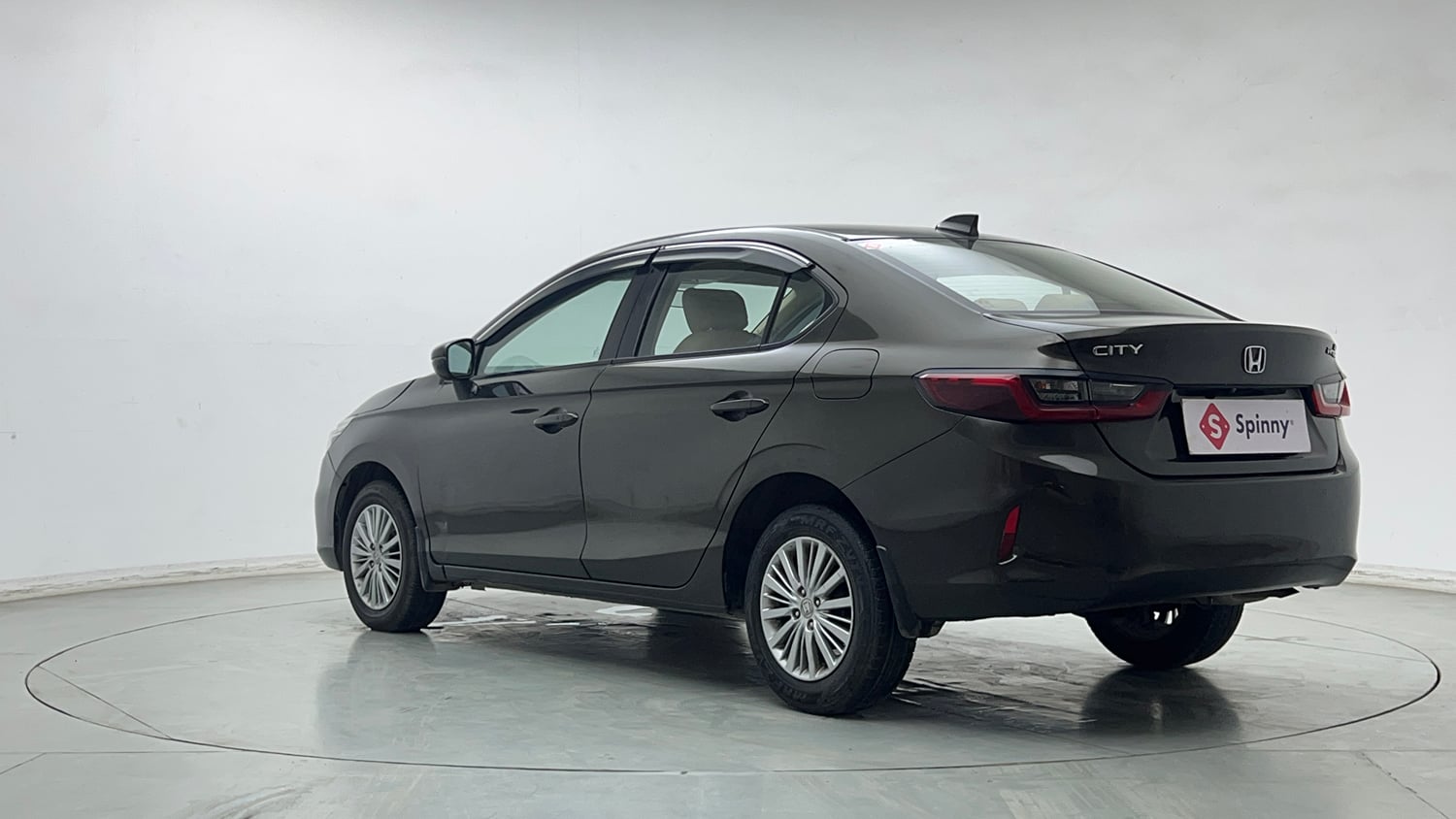 Used 2021 Honda City V Petrol Petrol Manual exterior LEFT REAR CORNER VIEW