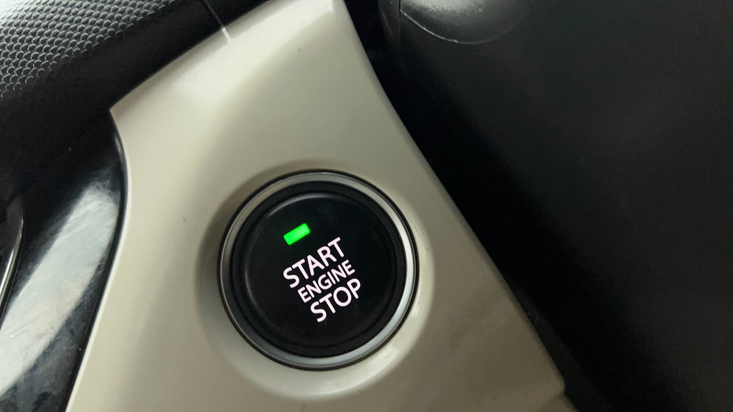 Used 2022 Tata Nexon XZA Plus (Premium) Petrol Automatic top_features Keyless start
