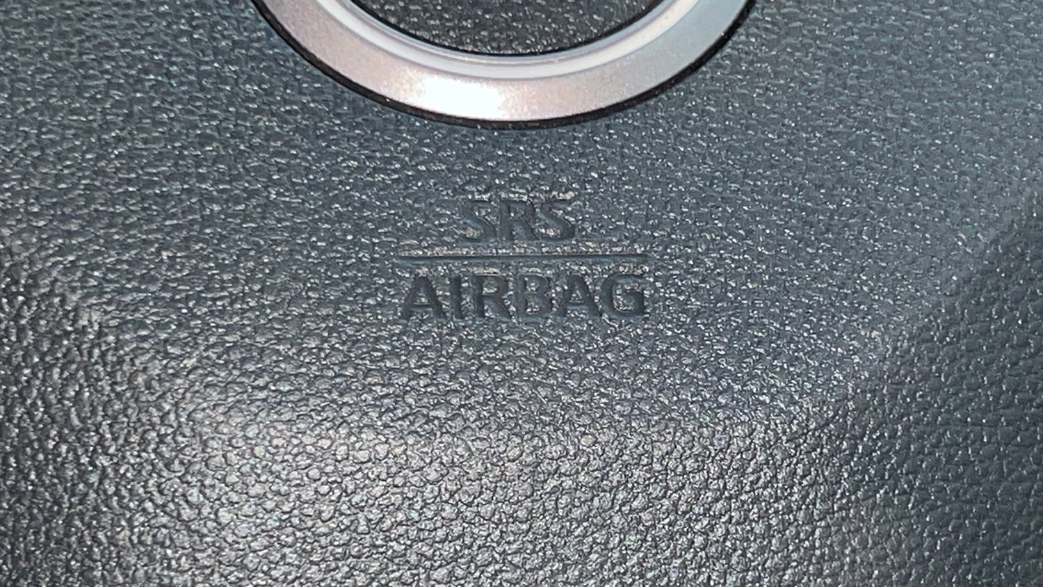 Used 2021 Nissan Magnite XL Petrol Manual top_features Airbags