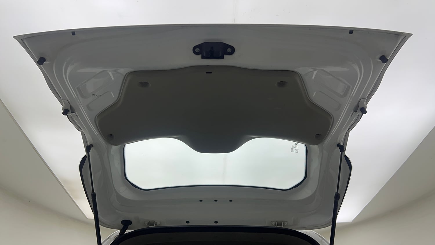Used 2020 Renault Triber RXL Petrol Manual interior DICKY DOOR OPEN VIEW