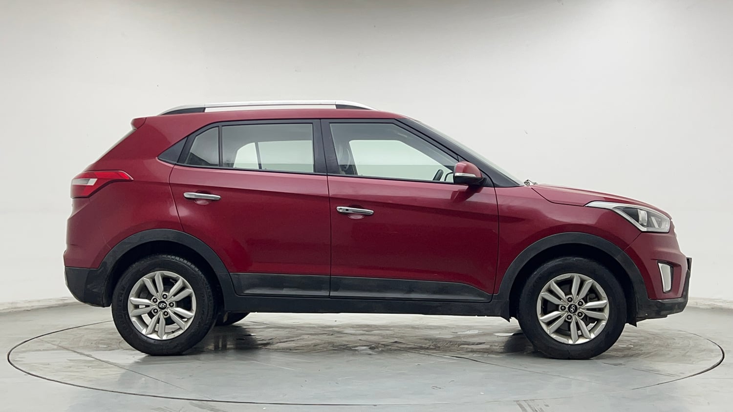 Used 2017 Hyundai Creta 1.6 SX Plus Petrol Petrol Manual exterior RIGHT SIDE VIEW
