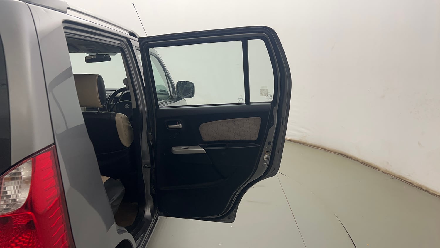 Used 2016 Maruti Suzuki Wagon R VXI Petrol Manual interior RIGHT REAR DOOR OPEN VIEW
