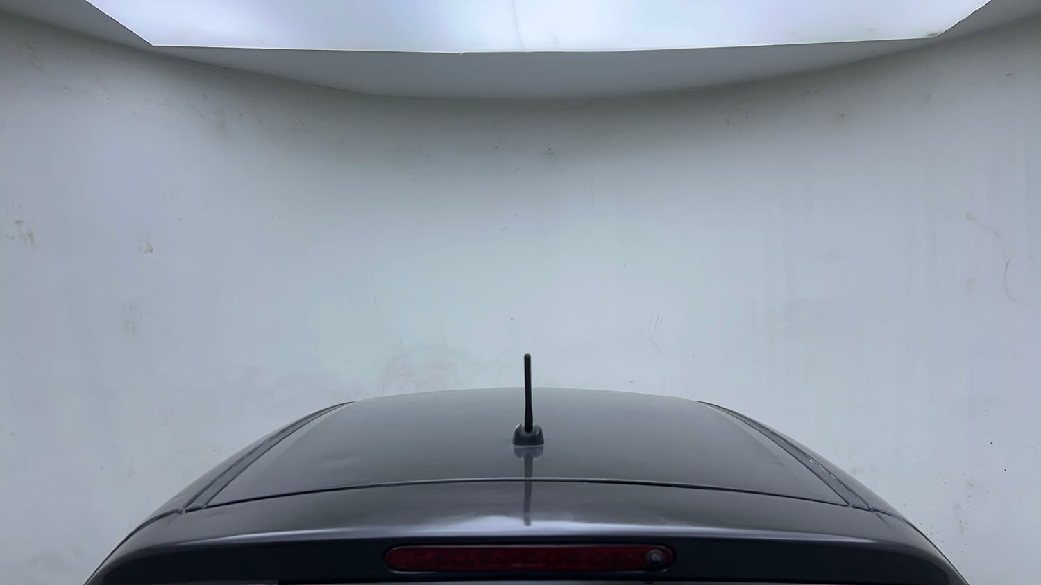 Used 2015 Maruti Suzuki Swift ZXi Petrol Manual exterior EXTERIOR ROOF VIEW