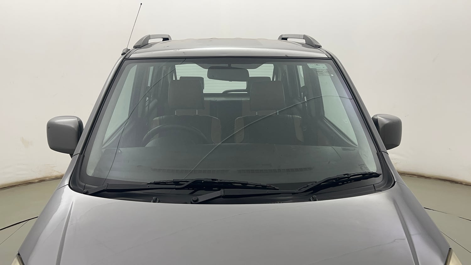 Used 2016 Maruti Suzuki Wagon R VXI Petrol Manual exterior FRONT WINDSHIELD VIEW