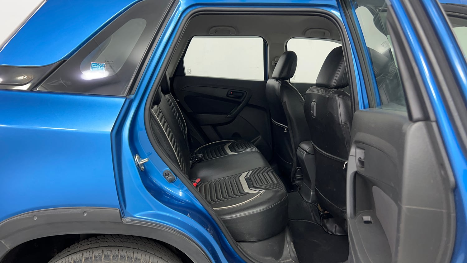 Used 2017 Maruti Suzuki Vitara Brezza VDi (O) Diesel Manual interior RIGHT SIDE REAR DOOR CABIN VIEW
