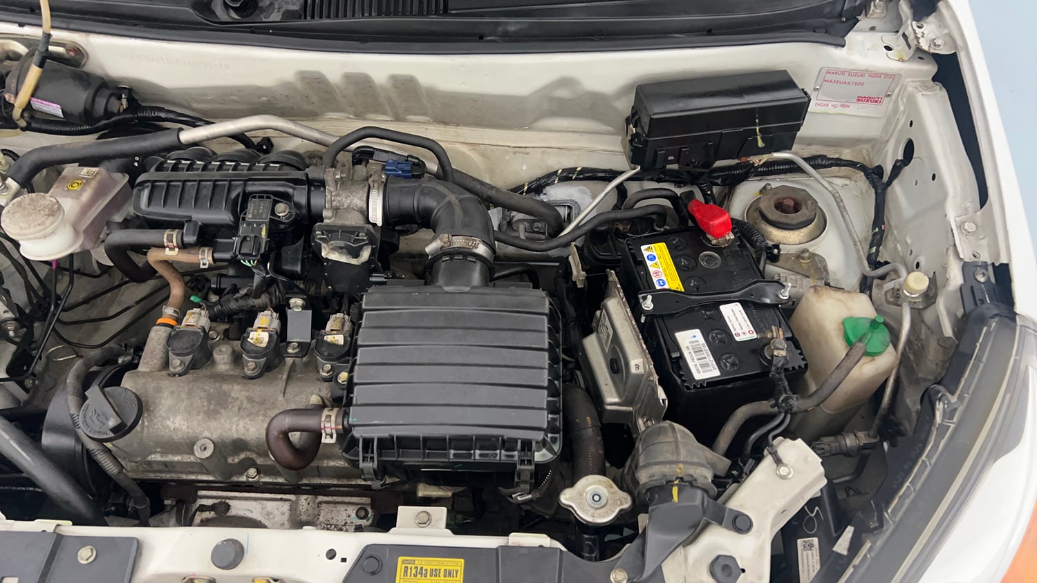 Used 2021 Maruti Suzuki Alto 800 VXi Petrol Manual engine ENGINE LEFT SIDE VIEW