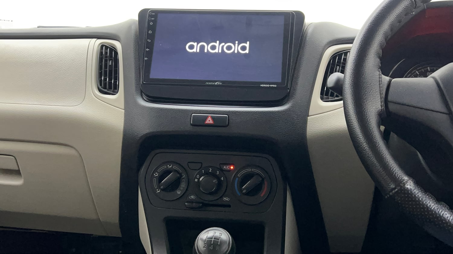 Used 2022 Maruti Suzuki Wagon R LXI 1.0 CNG Cng Manual interior MUSIC SYSTEM & AC CONTROL VIEW