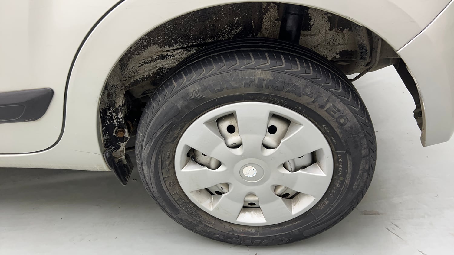 Used 2022 Maruti Suzuki Wagon R LXI 1.0 CNG Cng Manual tyres LEFT REAR TYRE RIM VIEW