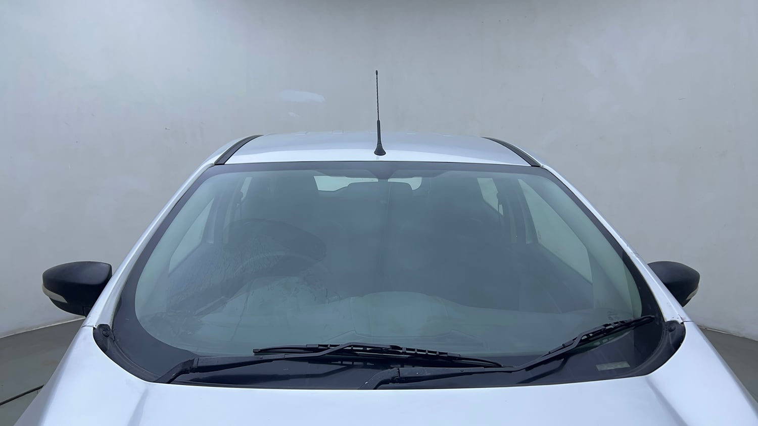 Used 2015 Ford EcoSport Ambiente 1.5 Ti-VCT Petrol Manual exterior FRONT WINDSHIELD VIEW
