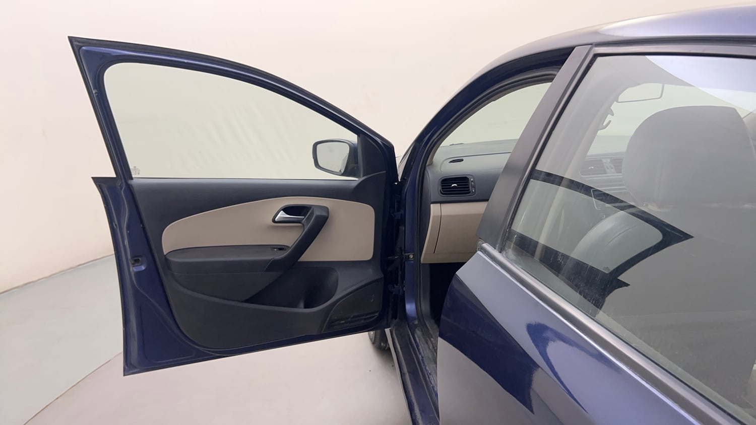 Used 2013 Volkswagen Polo Comfortline 1.2L (P) Petrol Manual interior LEFT FRONT DOOR OPEN VIEW