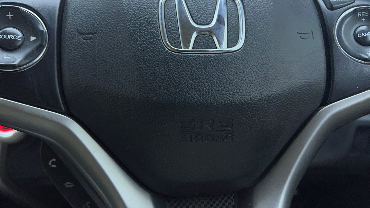 Used 2019 Honda City V CVT Petrol Petrol Automatic top_features Airbags