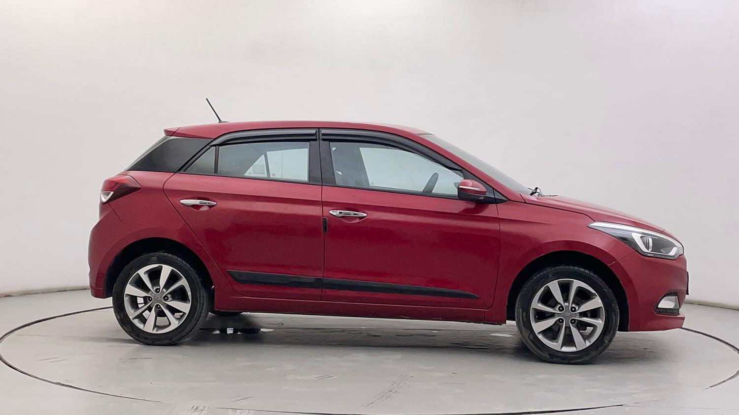 Used 2017 Hyundai Elite i20 Asta 1.2 (O) Petrol Manual exterior RIGHT SIDE VIEW