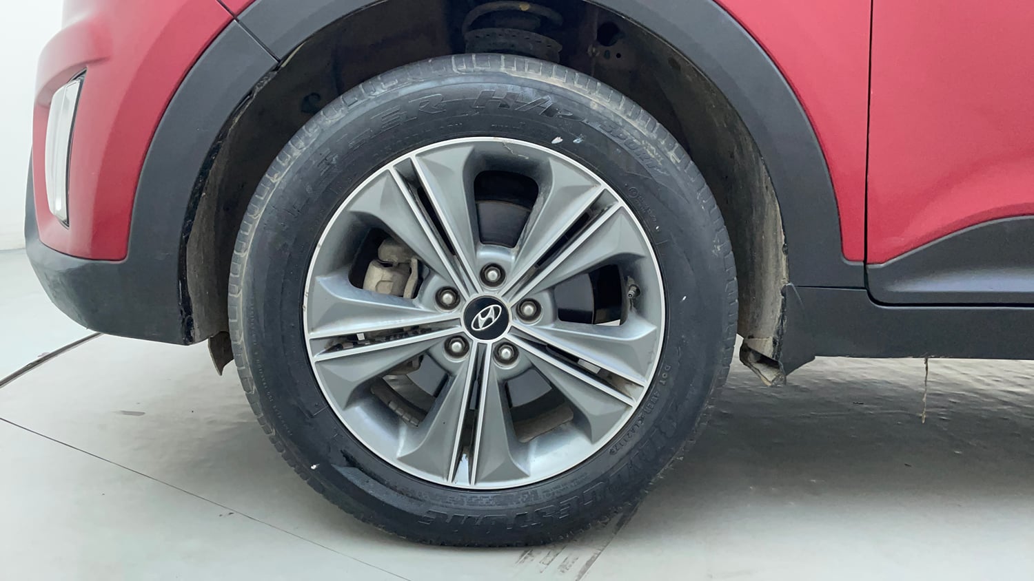 Used 2017 Hyundai Creta 1.6 SX Plus AT Petrol Petrol Automatic tyres LEFT FRONT TYRE RIM VIEW