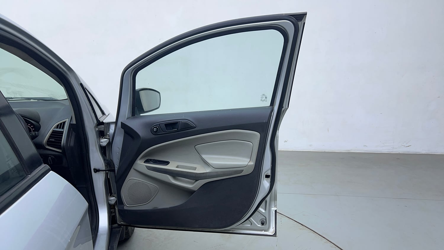 Used 2015 Ford EcoSport Ambiente 1.5 Ti-VCT Petrol Manual interior RIGHT FRONT DOOR OPEN VIEW