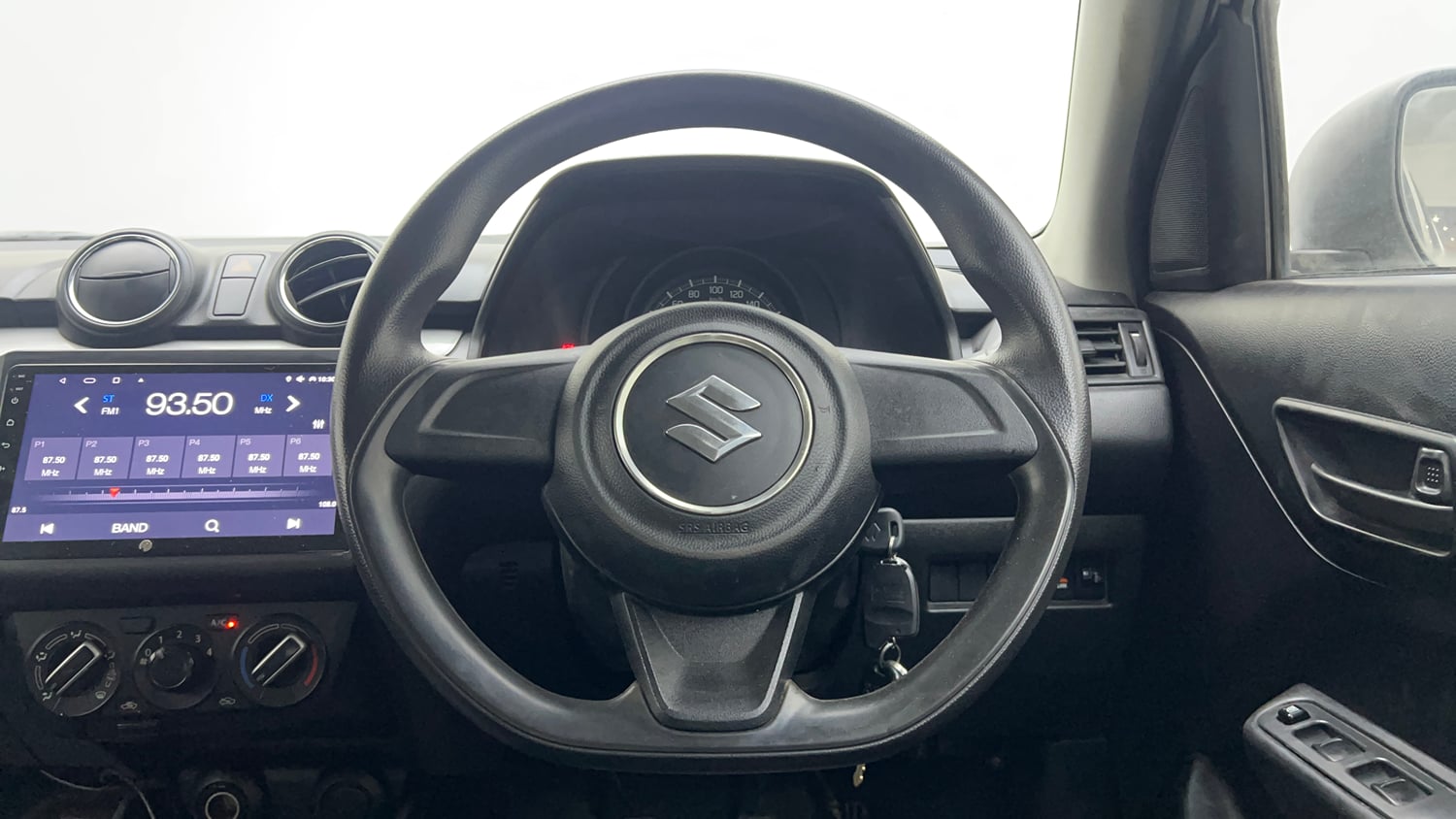 Used 2019 Maruti Suzuki Swift LXi Petrol Manual interior STEERING VIEW