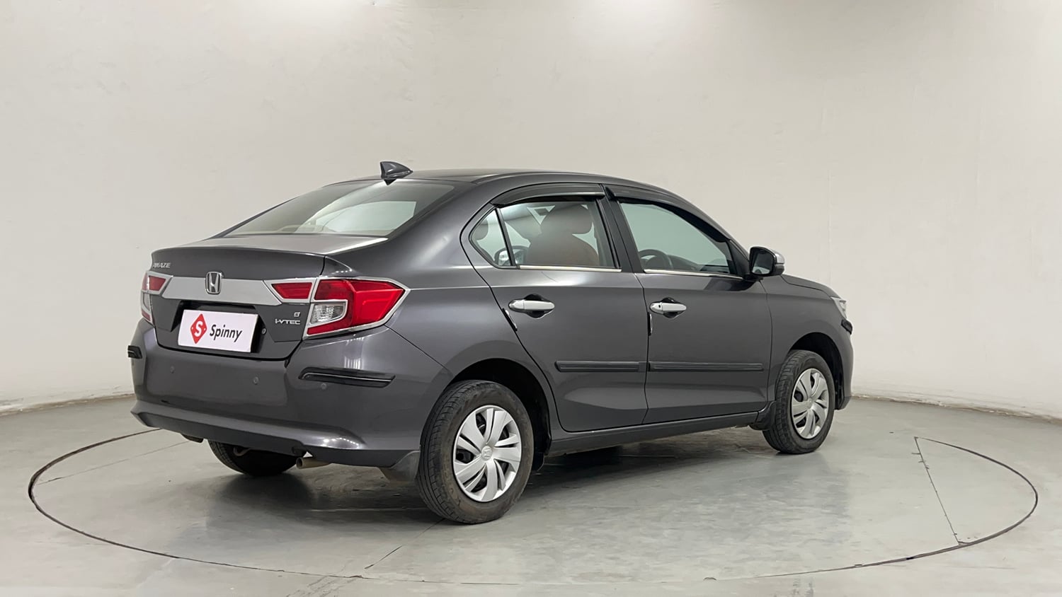 Used 2019 Honda Amaze 1.2 S MT Petrol Petrol Manual exterior RIGHT REAR CORNER VIEW