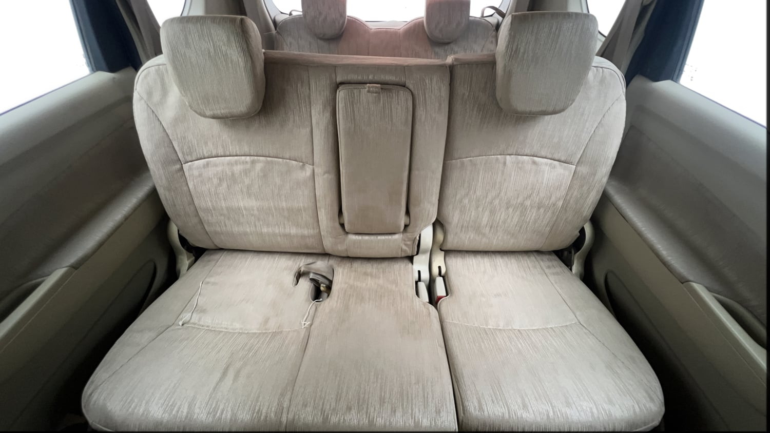 Used 2013 Maruti Suzuki Ertiga Vxi Petrol Manual interior REAR SEAT CONDITION VIEW
