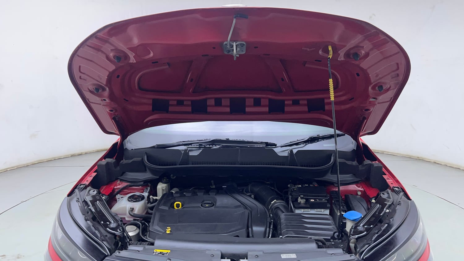 Used 2023 Skoda Kushaq Monte Carlo 1.5L TSI MT Petrol Manual engine ENGINE & BONNET OPEN FRONT VIEW