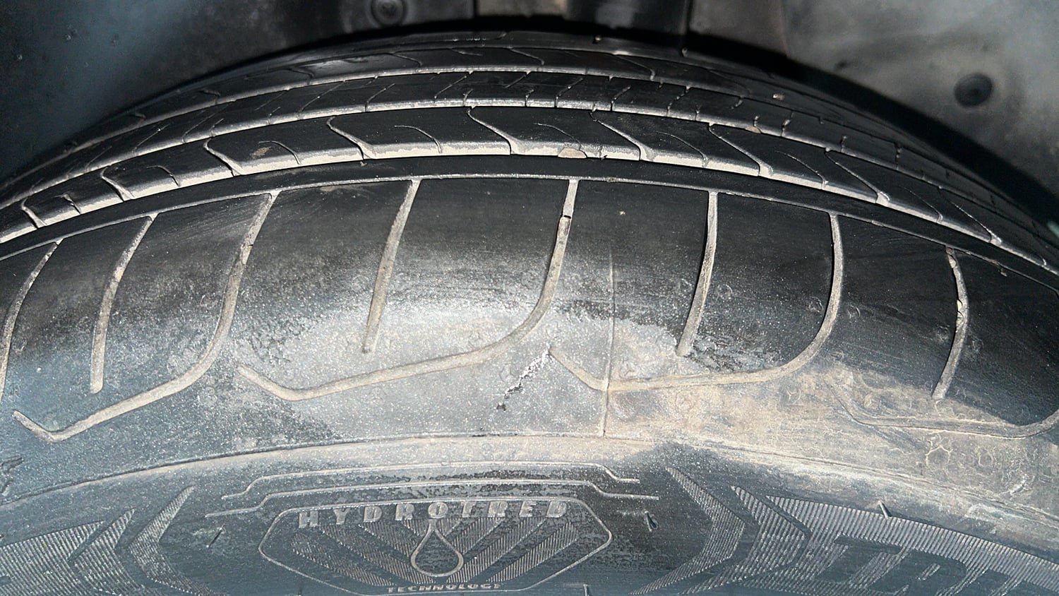 Used 2018 Hyundai Creta SX 1.6 Petrol Petrol Manual tyres LEFT REAR TYRE TREAD VIEW
