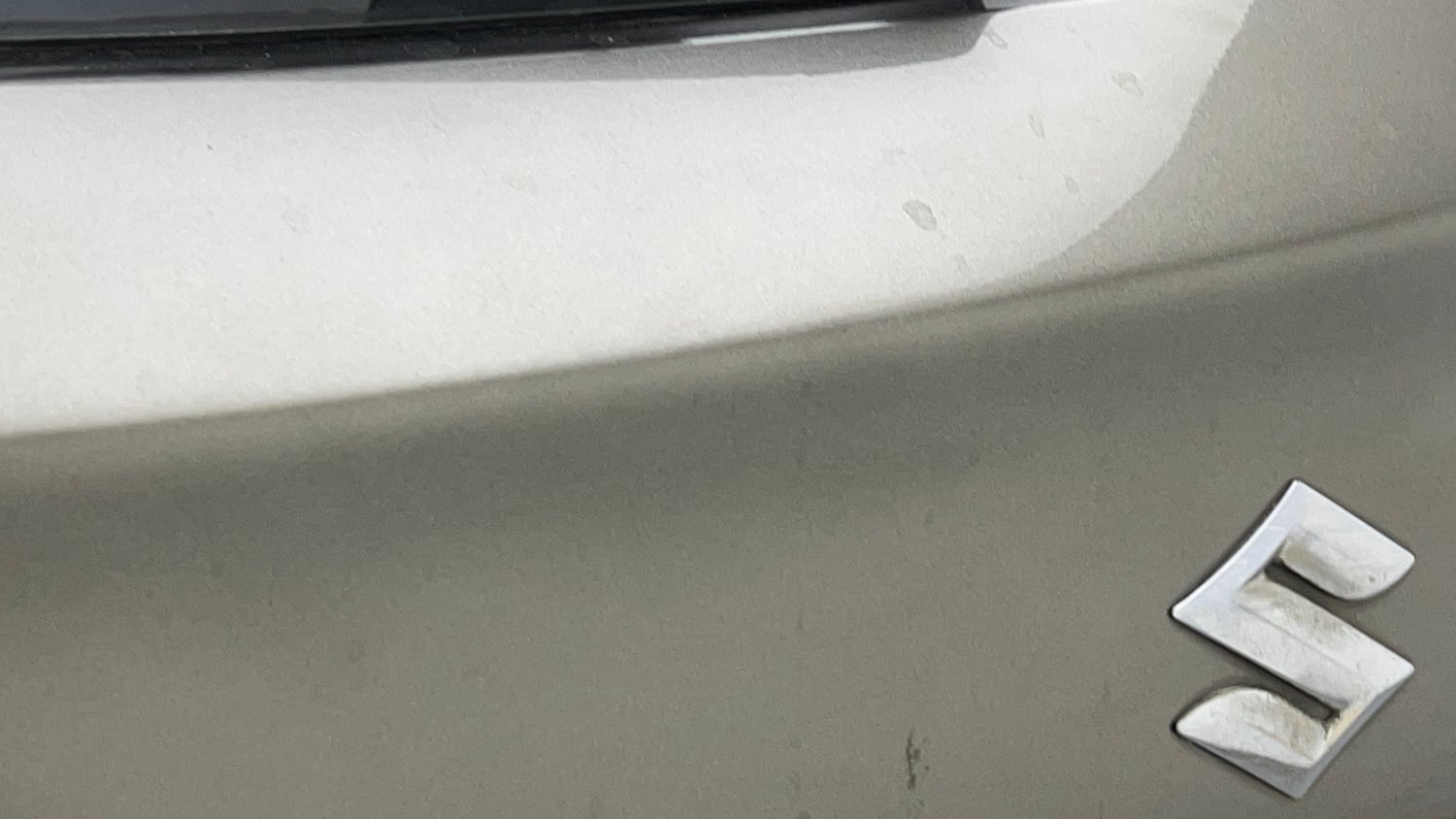Used 2019 Maruti Suzuki Swift ZXi AMT Petrol Automatic dents MINOR SCRATCH