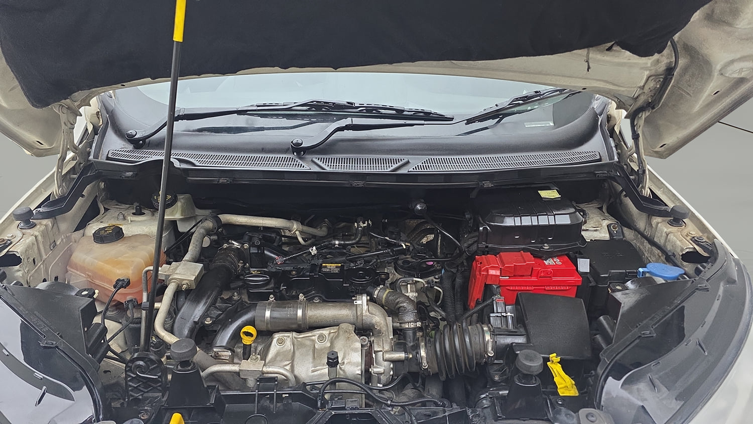 Used 2017 Ford EcoSport Titanium 1.5L TDCi Diesel Manual engine ENGINE & BONNET OPEN FRONT VIEW