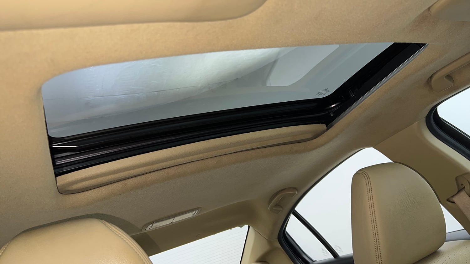 Used 2017 Honda City VX CVT Petrol Petrol Automatic top_features Sunroof