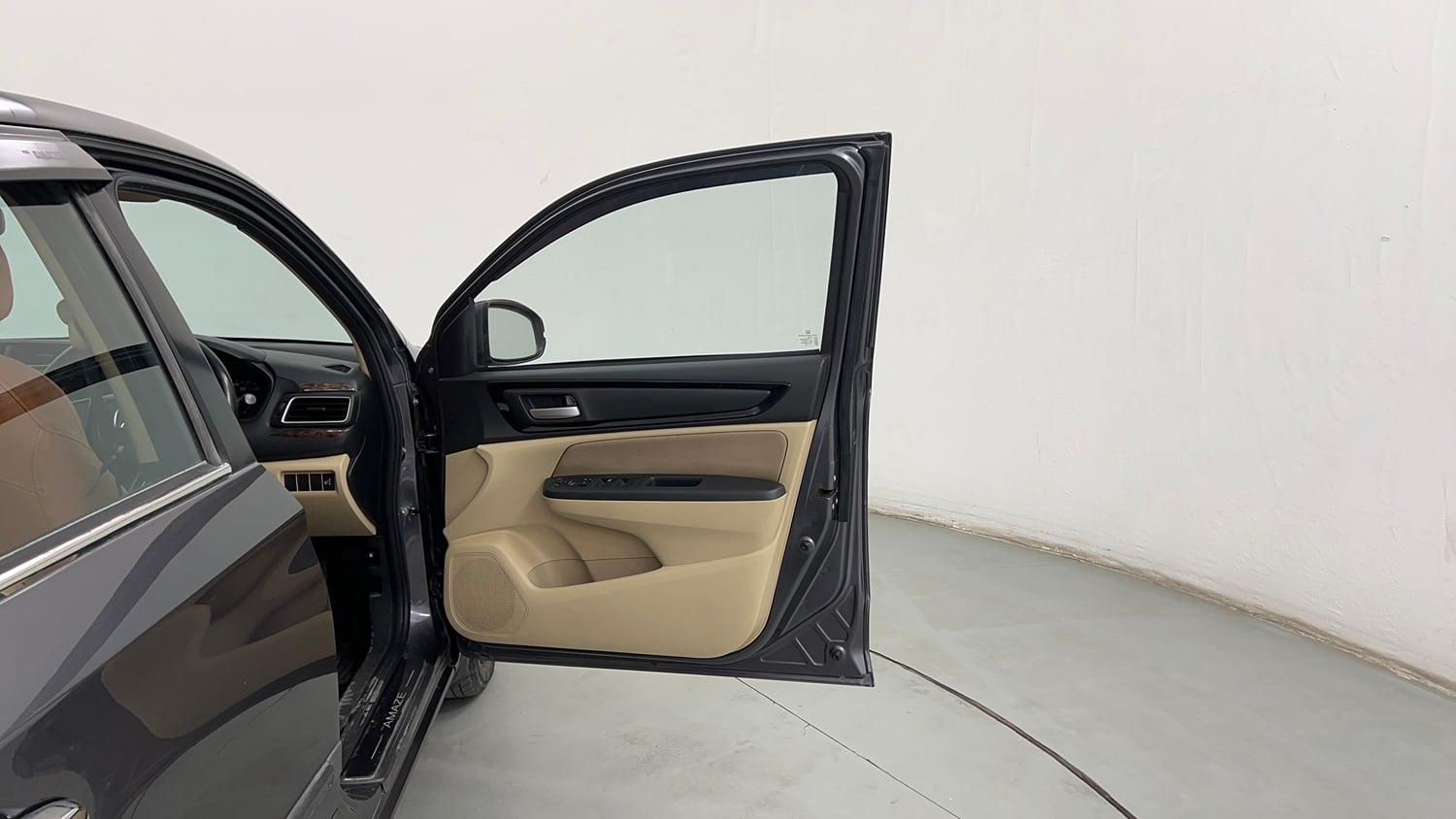 Used 2019 Honda Amaze 1.2 S MT Petrol Petrol Manual interior RIGHT FRONT DOOR OPEN VIEW