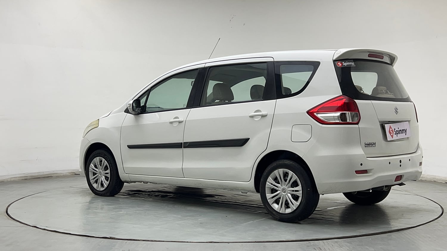 Used 2013 Maruti Suzuki Ertiga Vxi Petrol Manual exterior LEFT REAR CORNER VIEW