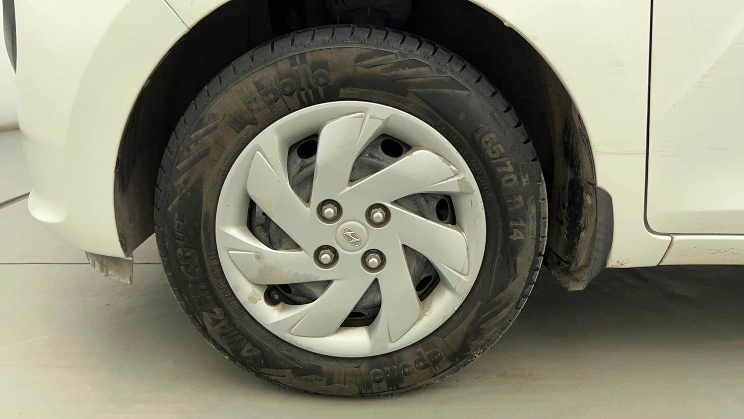 Used 2020 Hyundai Santro Sportz CNG Cng Manual tyres LEFT FRONT TYRE RIM VIEW