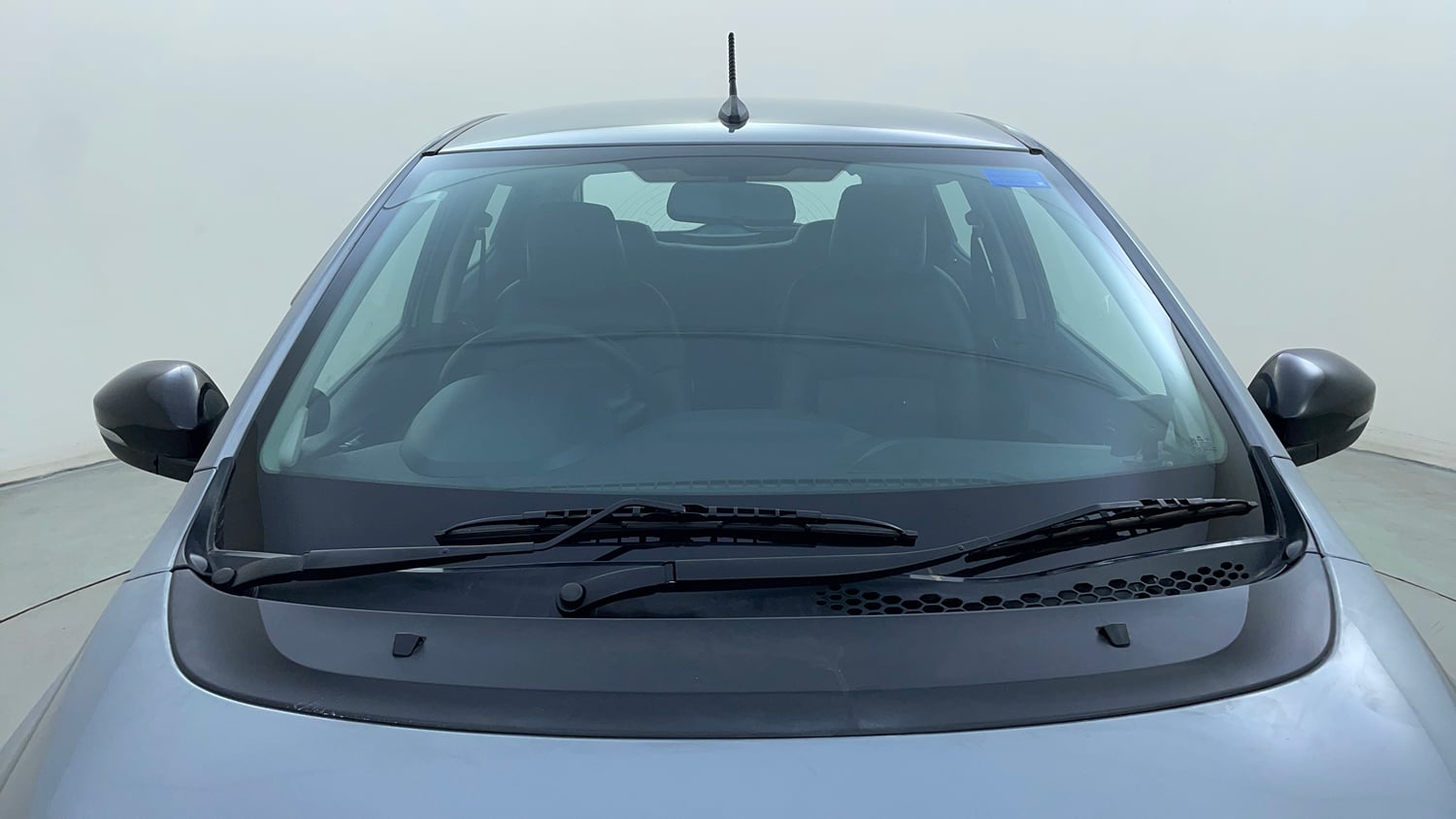 Used 2018 Tata Tiago Revotron XZA Petrol Automatic exterior FRONT WINDSHIELD VIEW