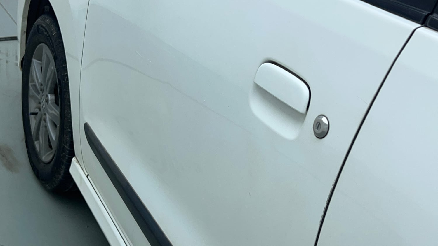 Used 2018 Maruti Suzuki Wagon R VXI+ AMT Petrol Automatic dents MINOR DENT