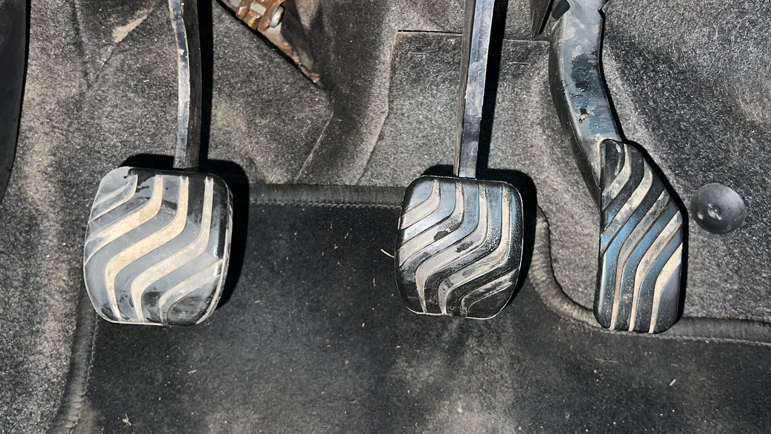 Used 2020 Renault Triber RXL Petrol Manual interior PEDALS VIEW