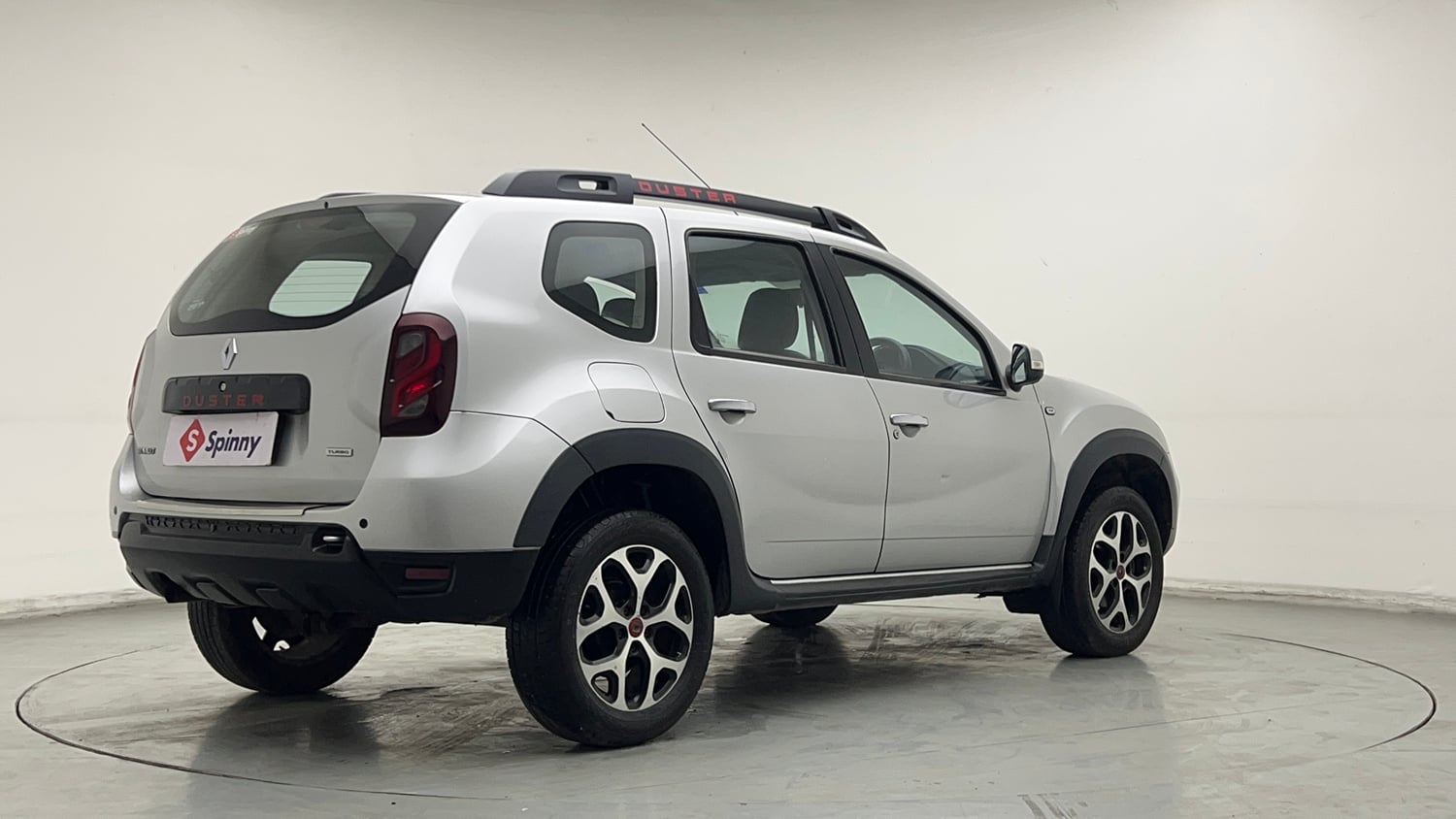 Used 2021 Renault Duster RXS 1.3 Turbo Petrol MT Petrol Manual exterior RIGHT REAR CORNER VIEW