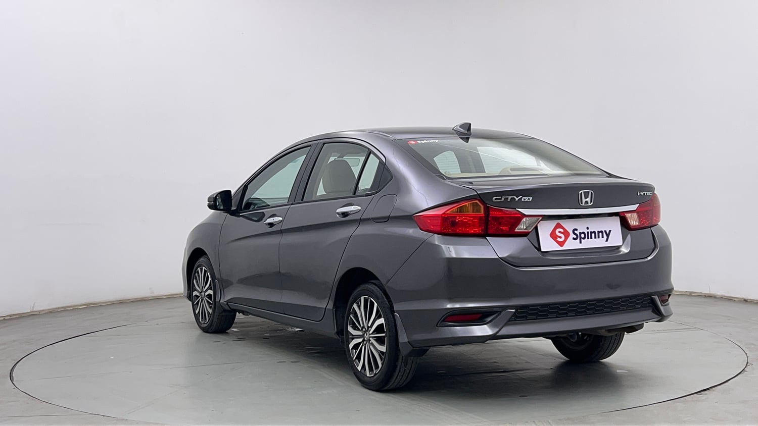 Used 2017 Honda City VX CVT Petrol Petrol Automatic exterior LEFT REAR CORNER VIEW
